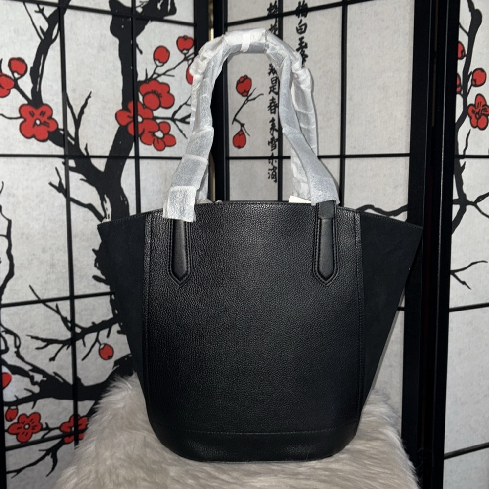 Michael Kors PORTIA Large Tote - Picture 3 of 4